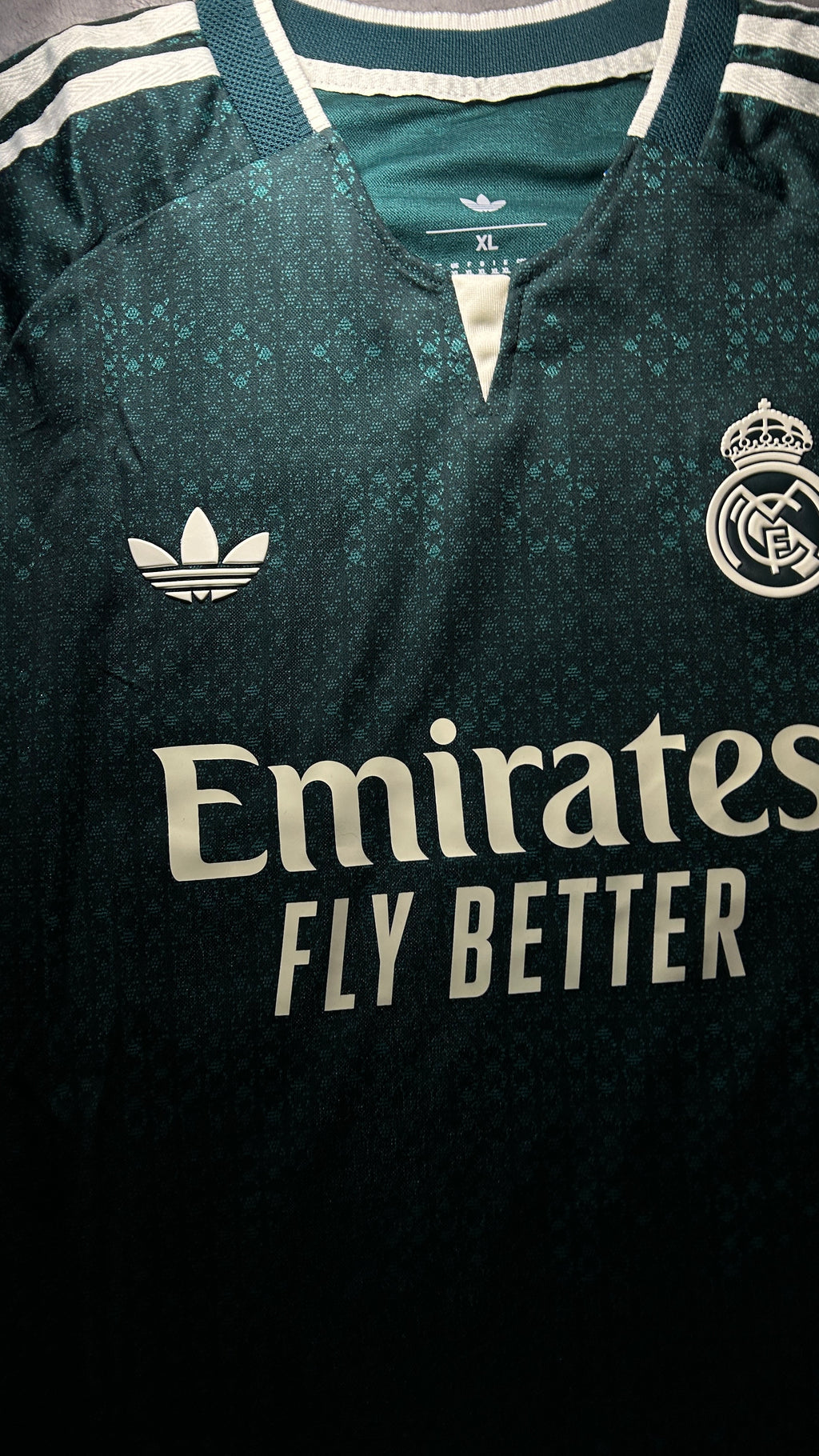 Real Madrid Away 2026/27 — Full Sleeve (Player Version)