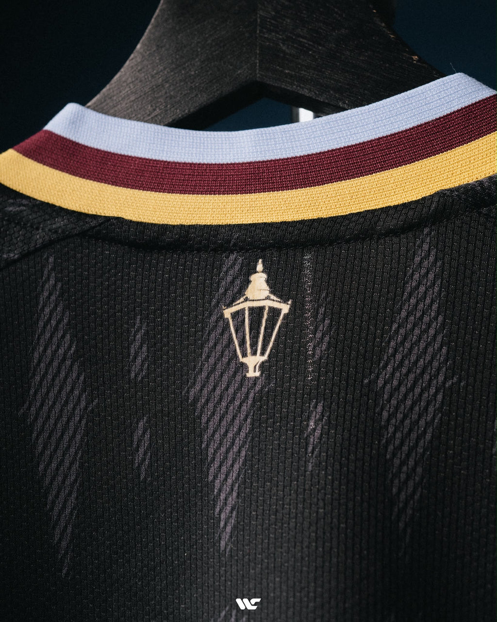 Aston Villa 2026-27 Away Jersey black and gold – photo 6