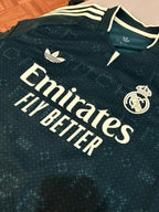 Real Madrid 2026-27 Green Away Jersey Fan Version – photo 10