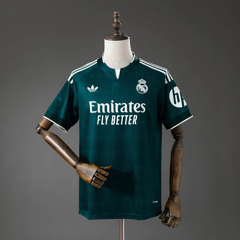Real Madrid 2026-27 Green Away Jersey Fan Version – photo 3