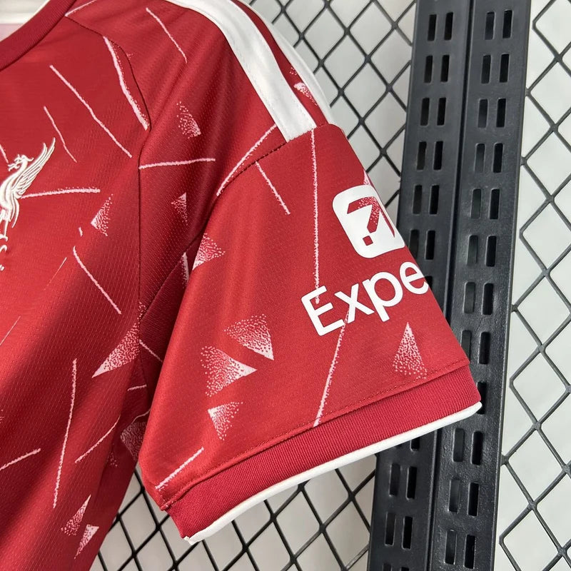 Liverpool 2026-27 Home Jersey Fan Version – photo 5